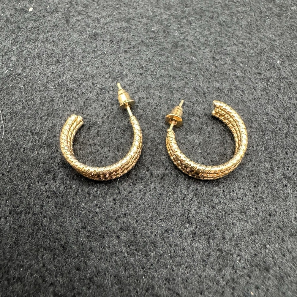 Gold Tone Textured Triple Row Hoop Earrings Small Pierced Post Backs NWOT
